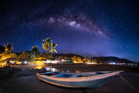 Photo by Milky Way on Tioman Island, Malaysia