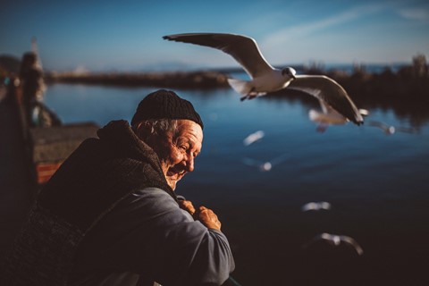 Photo by Alessandro Manzo