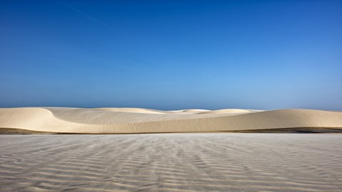 Photo by Gerard Beullac