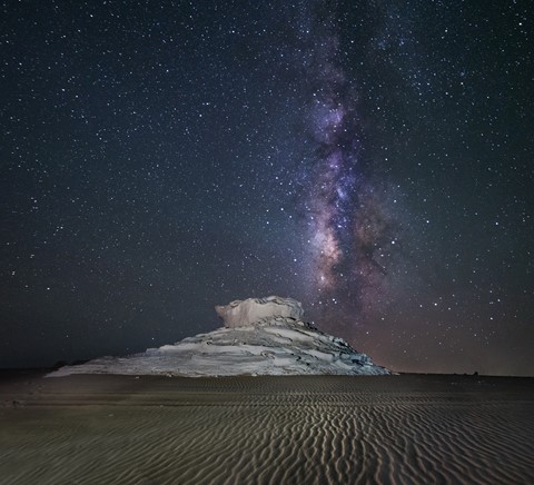 Photo by Nader El Assy