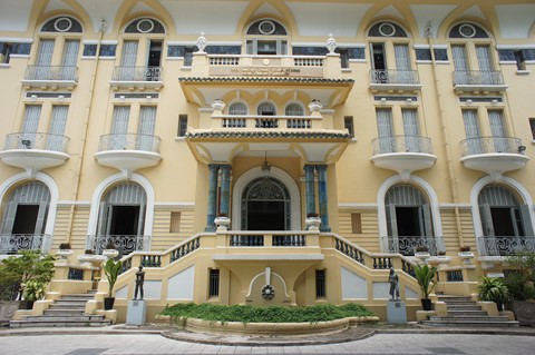 Photo by By standing on the Shoulders of Giants