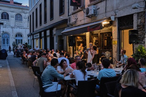 Photo by catastrophe