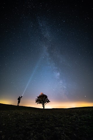 Photo by Swervin Mervin