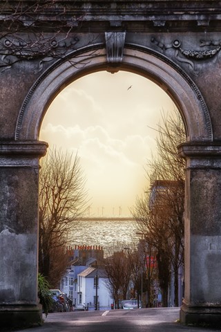 Photo by Swervin Mervin