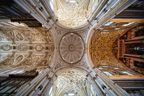 Photo by Didier Quan