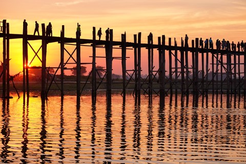 Photo by Didier Quan