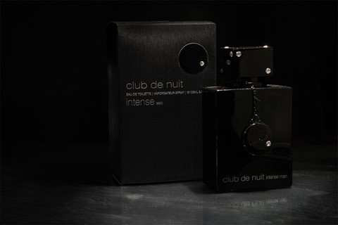 Photo by Smell Black