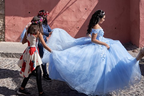 Photo by georgehakim