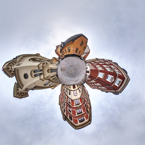 Photo by Roland Karlsson