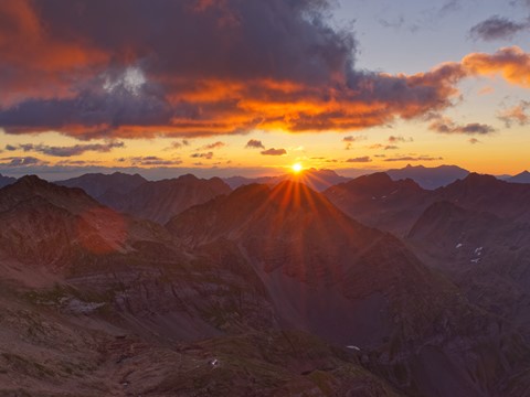 Photo by Bayssellance mountain hut at sunrise, Pyrenees
