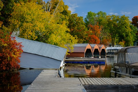 Photo by Maurice Byatt