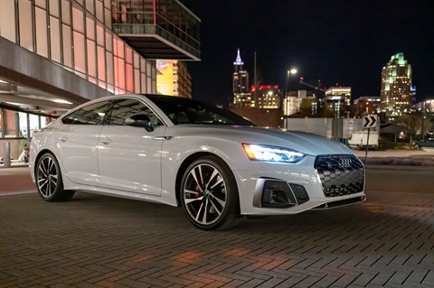 Photo by C h r i s R