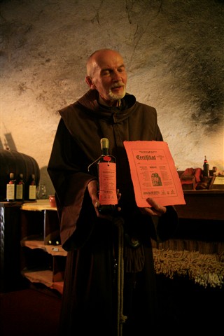 Photo by Grisha Kameraz