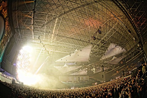 Photo by Ralph Lemarechal