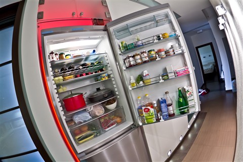 Photo by Artem Sarafanov