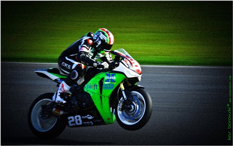 Photo by Kas Barovski