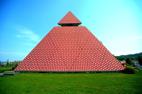 Photo by Xstrangiato