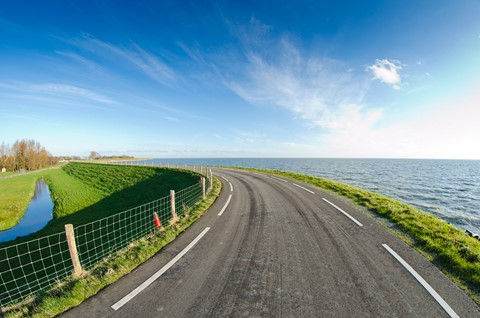 Photo by Ijselmeerdijk Holland