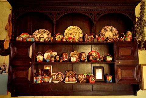 Photo by Old Plate Rack