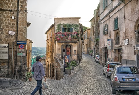 Photo by Edmond Dantes