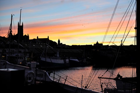 Photo by calvin ho yik yee