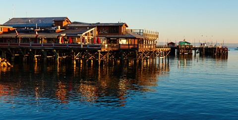 Photo by Monterey Pier 1