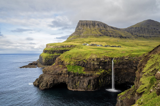 Photo by Geoffrey Whiteway