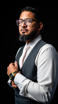 Photo by Rumi Knoppel